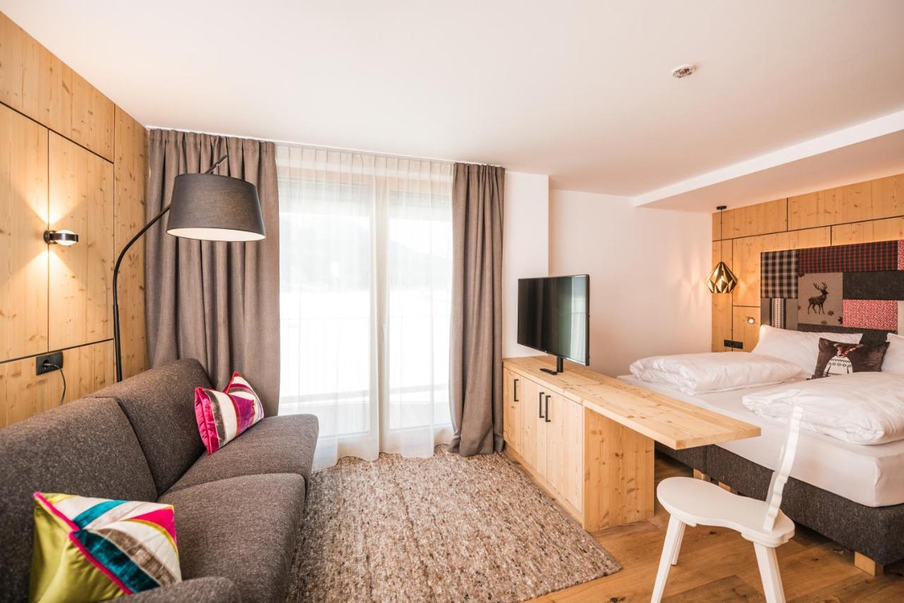 Helmhotel San Candido Bagian luar foto