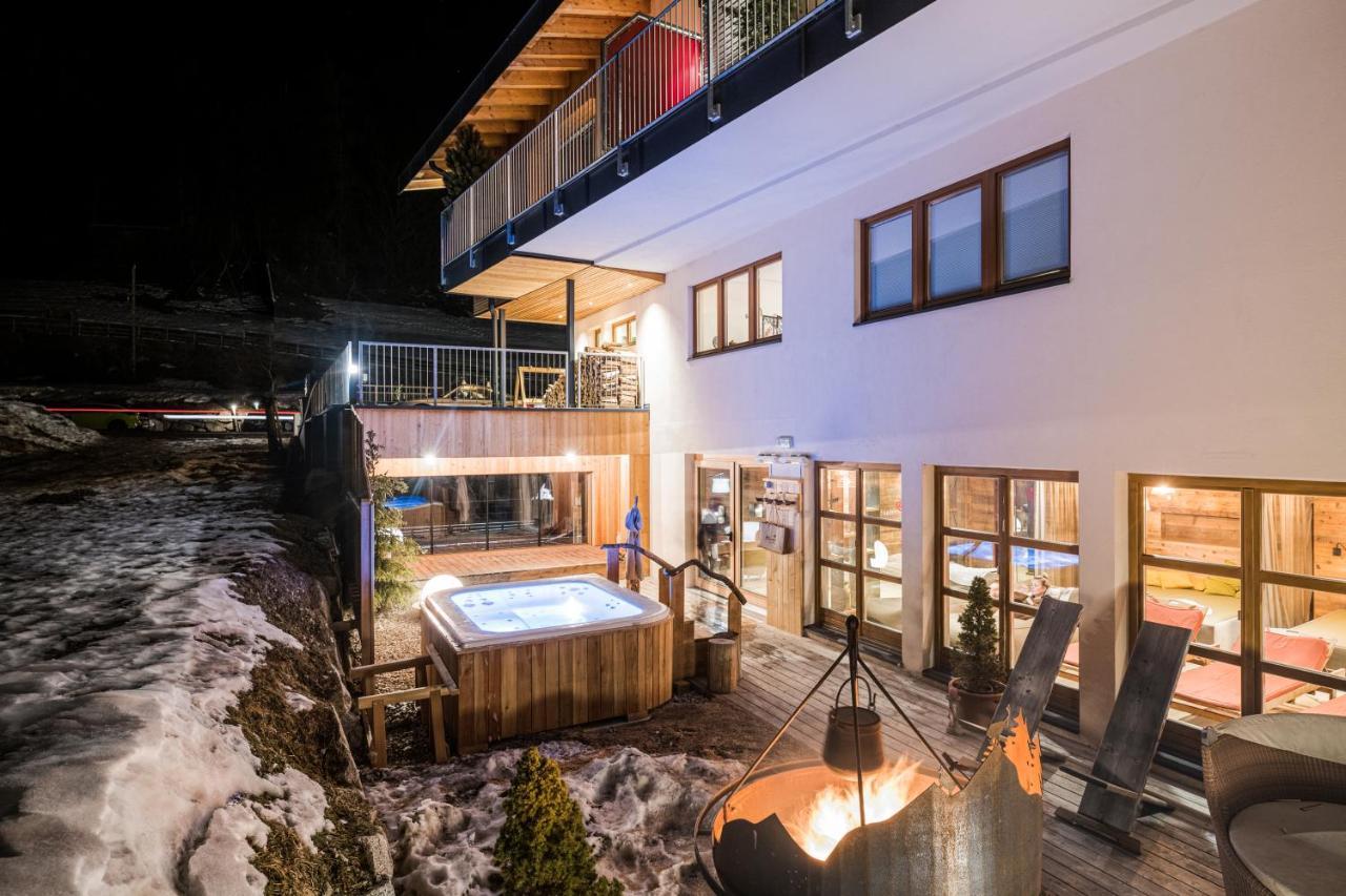 Helmhotel San Candido Bagian luar foto